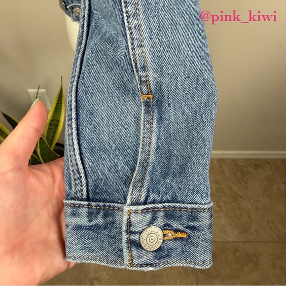 Levi's x Target Classic Blue Jean Jacket - Picture 9 of 17